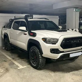 Toyota Tacoma 2018