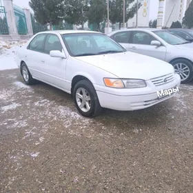 Toyota Camry 1997