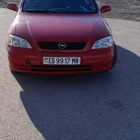 Opel Astra 1998