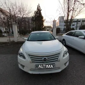 Nissan Altima 2013