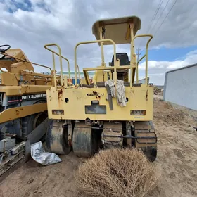 Komatsu D155AX-8 2009