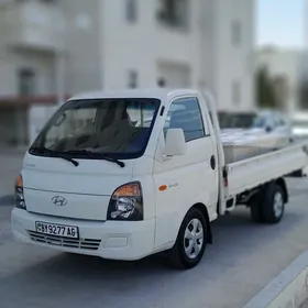 Hyundai H100 2011