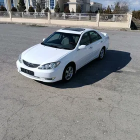 Toyota Camry 2004