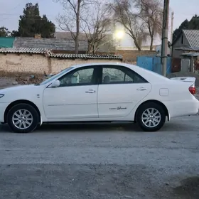 Toyota Camry 2005