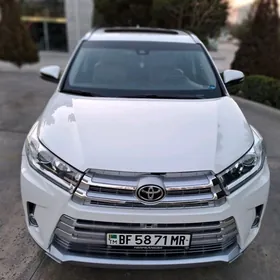 Toyota Highlander 2017