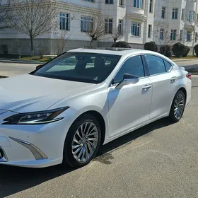 Lexus ES 350 2021