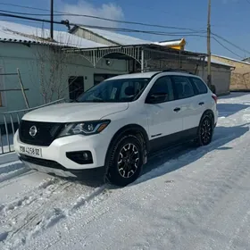 Nissan Pathfinder 2019