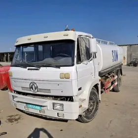 Dongfeng Special Truck 2011