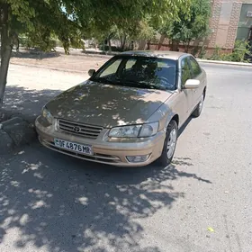 Toyota Camry 1999