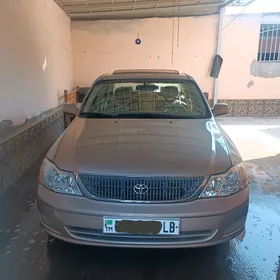 Toyota Avalon 2000