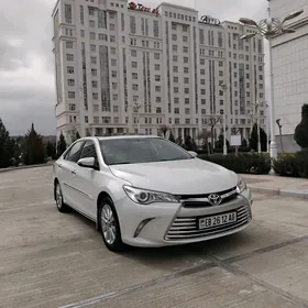 Toyota Camry 2015