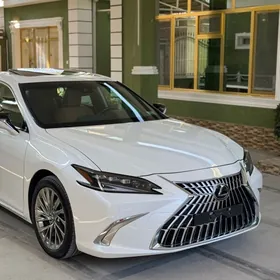 Lexus ES 350 2019