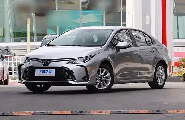 Toyota Corolla Hybrid Hytaýyň hemme ýerinde bir bahadan satylar