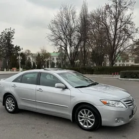 Toyota Camry 2010