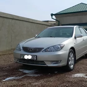 Toyota Camry 2005