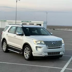 Ford Explorer 2019