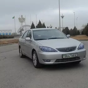 Toyota Camry 2005