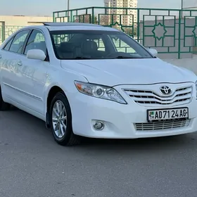 Toyota Camry 2011