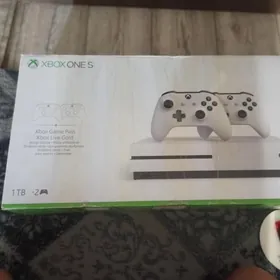 XBOX  ONE S