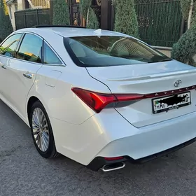 Toyota Avalon 2019