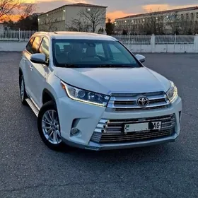 Toyota Highlander 2017