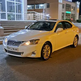 Lexus IS 250 2011