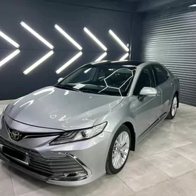 Toyota Camry 2018