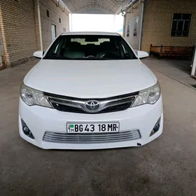 Toyota Camry 2012