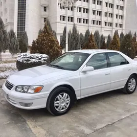 Toyota Camry 2000