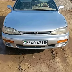 Toyota Camry 1992