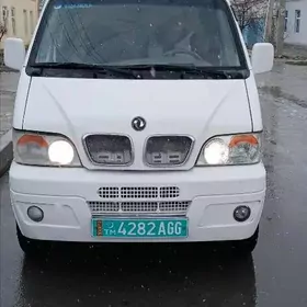 Toyota Hiace 2007