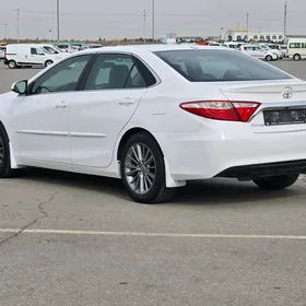 Toyota Camry 2017