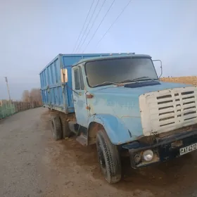 Zil 4331 1990