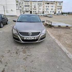 Volkswagen CC 2011