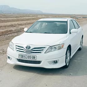 Toyota Camry 2010