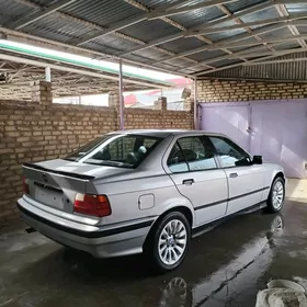 BMW 320 1992