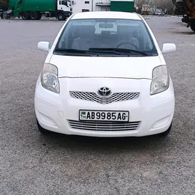 Toyota Yaris 2010