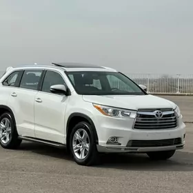 Toyota Highlander 2016