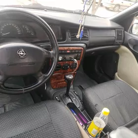 Opel Vectra 1998