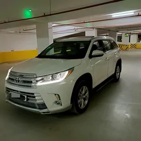 Toyota Highlander 2015