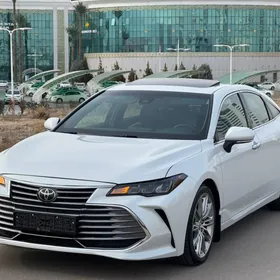 Toyota Avalon 2019