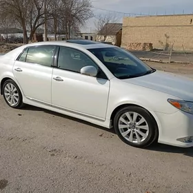 Toyota Avalon 2011