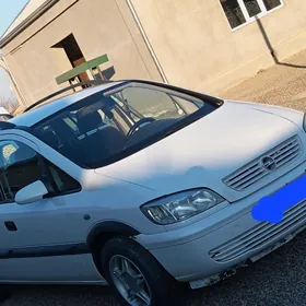 Opel Zafira 2002