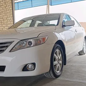 Toyota Camry 2010