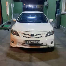 Toyota Corolla 2011