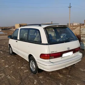 Toyota Previa 1991