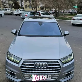 Audi Q7 2016