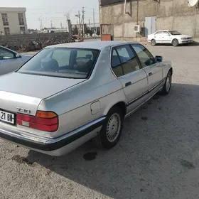 BMW 730 1992