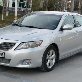 Toyota Camry 2010