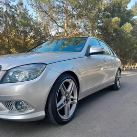 Mercedes-Benz C-Class 2008